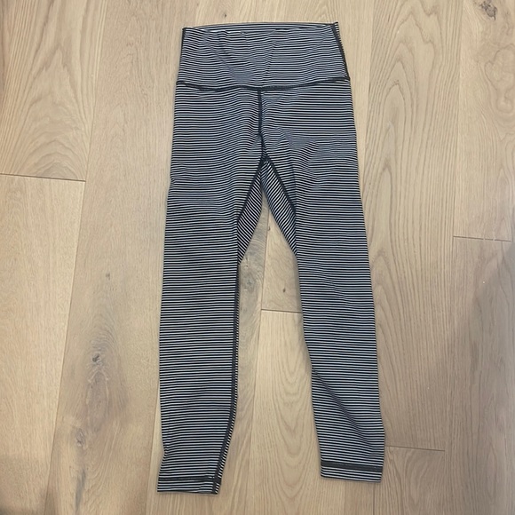 Lululemon Tights - Picture 1 of 1